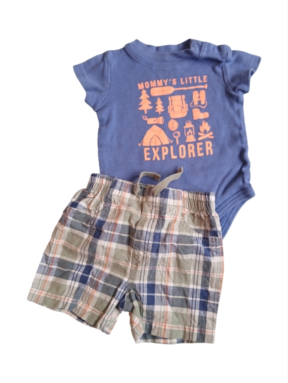 Babyboy 'Mommy's Explorer' Graphic Baby Bodysuit and Plaid Shorts Set